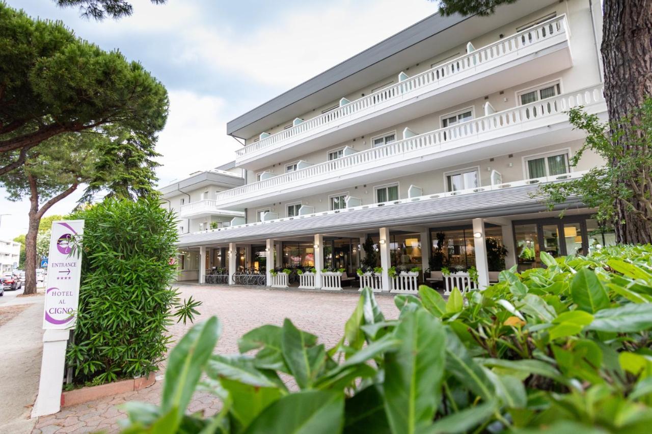 Hotel Al Cigno Lignano Sabbiadoro Exterior foto
